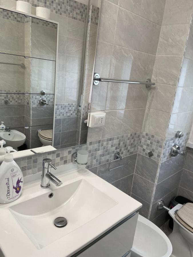 Appartement Casa Iris à Rozzano Extérieur photo