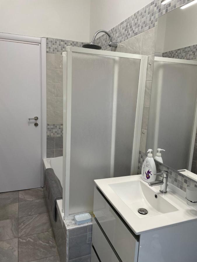 Appartement Casa Iris à Rozzano Extérieur photo