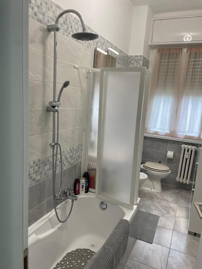 Appartement Casa Iris à Rozzano Extérieur photo